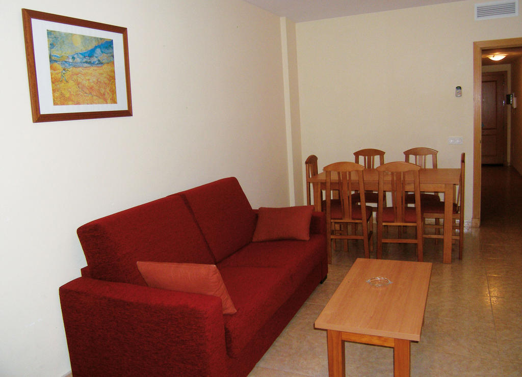 Apartamentos Cibeles 로쿠타스드마르 외부 사진